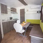 Cherry Premium Bianca Mobile Homes Zelena Laguna * Porec