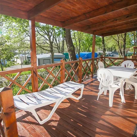 Camping Cherry Premium Bianca Mobile Homes Zelena Laguna
