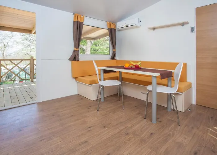 Camping Cherry Premium Bianca Mobile Homes Zelena Laguna